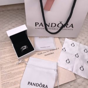 Pandora ring
